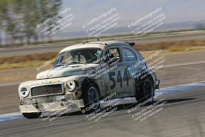 media/Oct-01-2022-24 Hours of Lemons (Sat) [[0fb1f7cfb1]]/10am (Front Straight)/